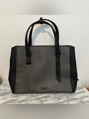 TUMI 'Varek Pearl' 13" Laptop Tote Bag Earl Grey / Black MSRP $595
No Strap Exc!